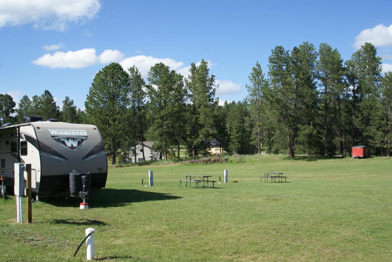 Eagle'S Landing Lodge 卡斯特 外观 照片